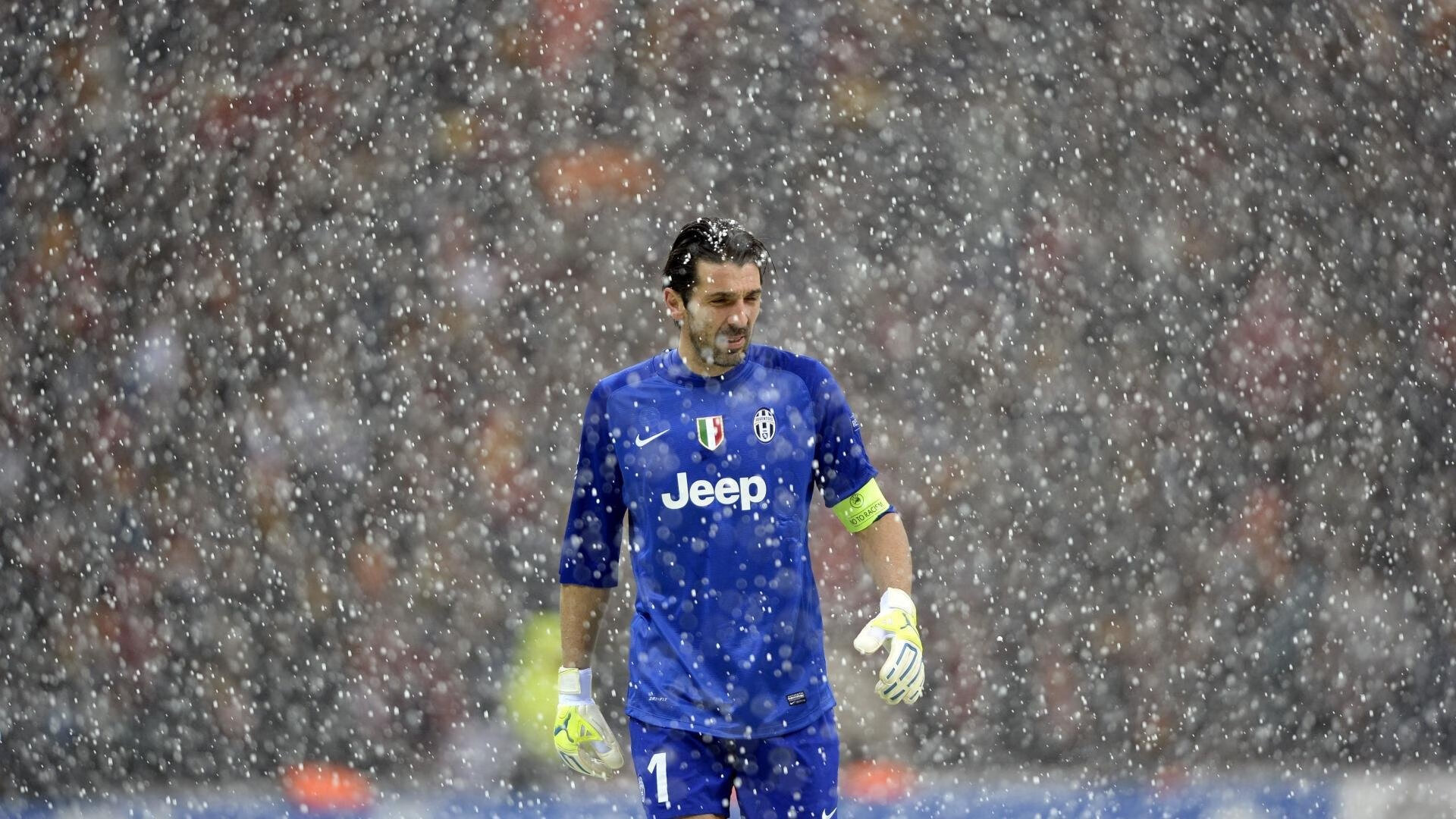 开云体育在线入口-防守大场面:硬核防守瞬间盘点,防守视频教学